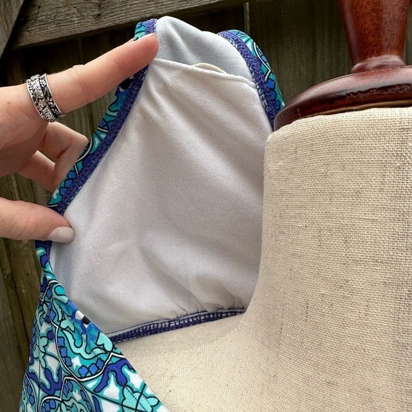 Assets by Spanx Halter Neck Ruffle Detail Shaping Push Up Tankini Top - Picture 8 of 11